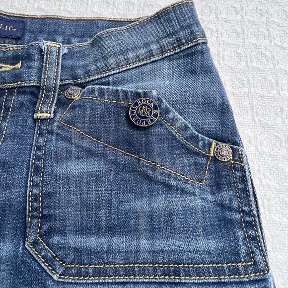 ROCK & REPUBLIC STINGER DENIM JEAN SHORTS - Picture 5 of 15